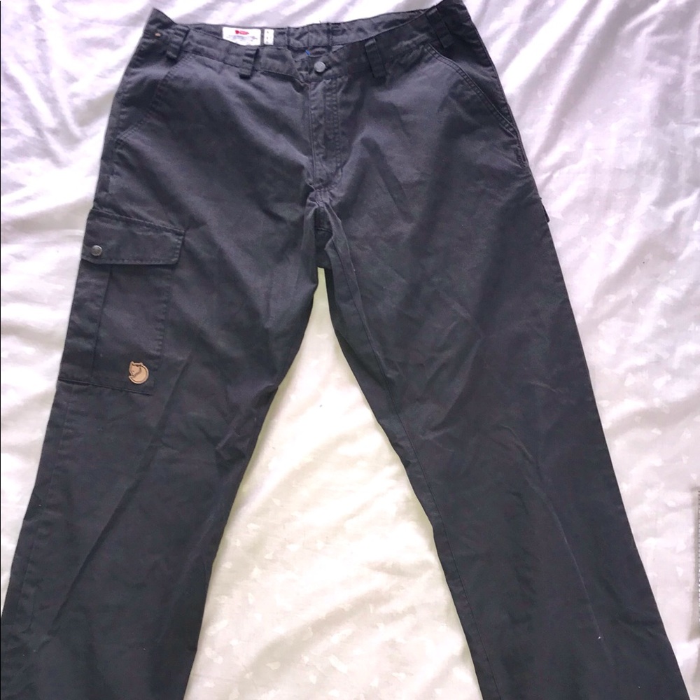 Fjallraven g-1000 outdoor adventure cargo pants